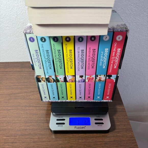 Julia Quinns 12 Books Bridgerton Books Series Box Set and Prequel Set Paperback - Picture 5 of 8